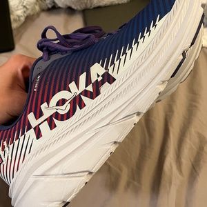 Women’s Hoka Rincon 2, size 10